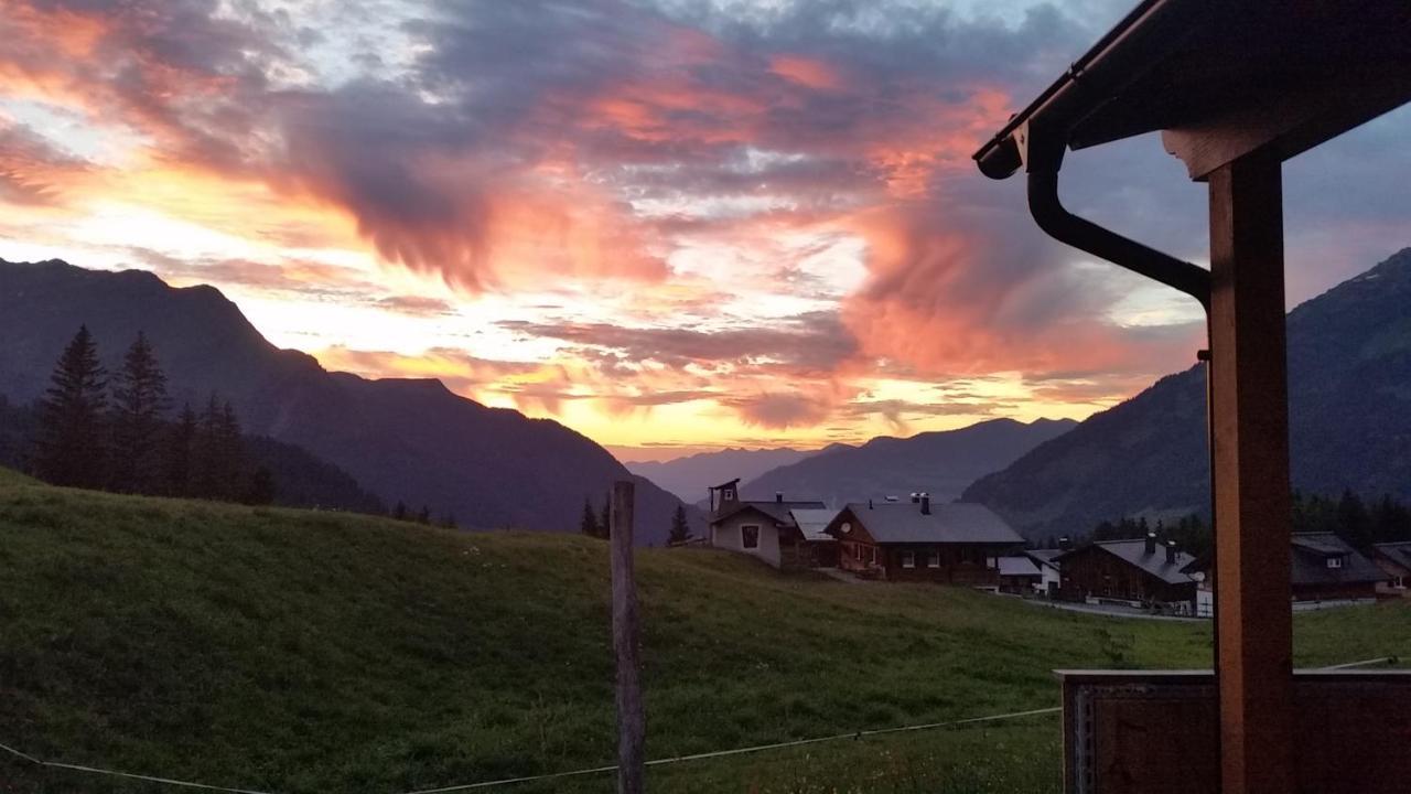 Alpenchalet Garfrescha Villa Sankt Gallenkirch Exterior foto